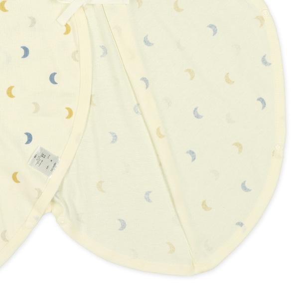 3枚組フライスボタン式コンビ肌着（月柄）