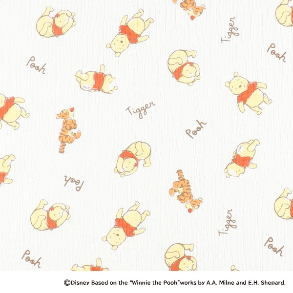 正方形水洗い2重ガーゼ（くまのプーさん）