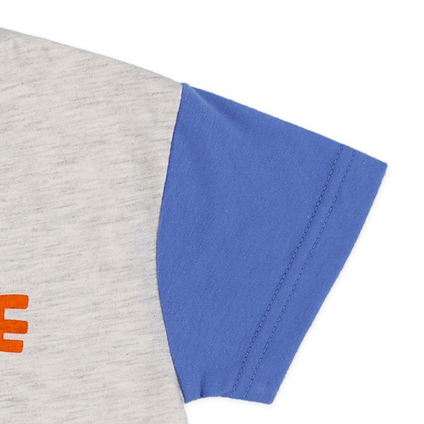配色ロゴはたらくくるまタイヤモチーフ付き半袖Tシャツ