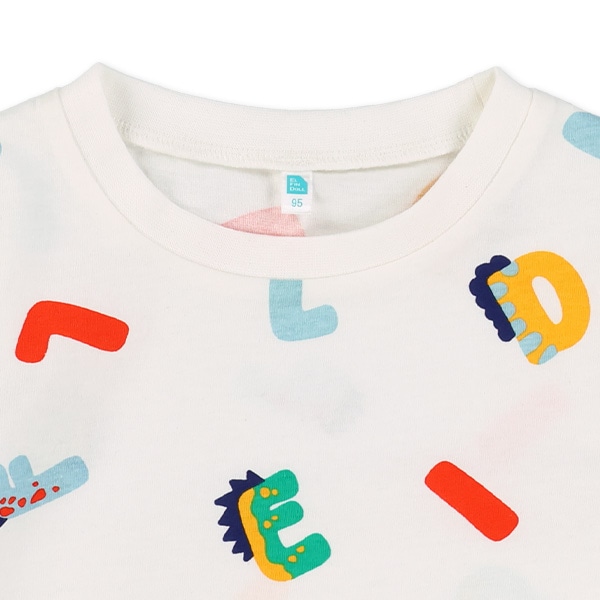 アルファベット半袖Tシャツ