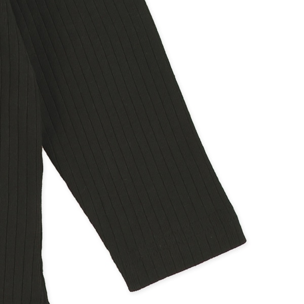 リブハイネック長袖Tシャツ