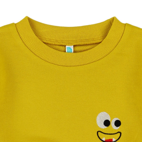 裏毛刺繍トレーナー