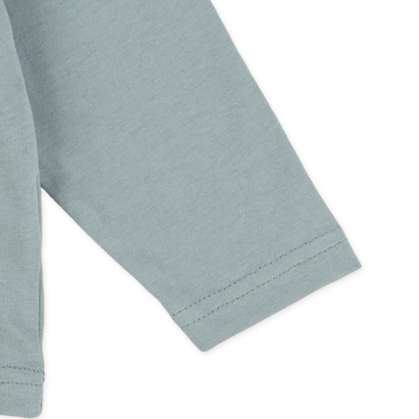 スニーカーロゴ長袖Tシャツ