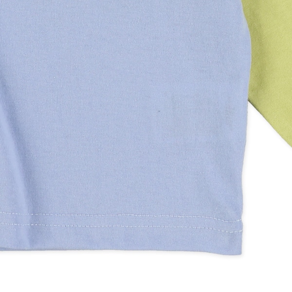 配色ロゴワッペン風プリント長袖Tシャツ