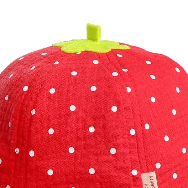 垂れ付きなりきりハット（いちご）
