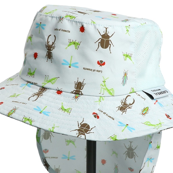垂れ付きハット（昆虫総柄）