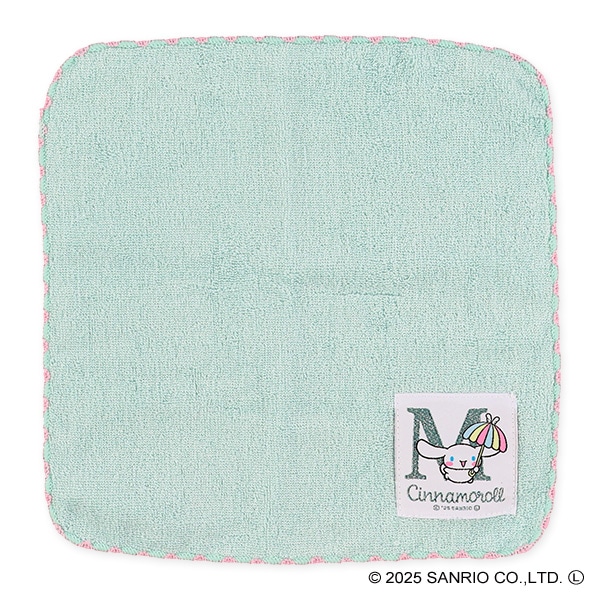 ワッペンイニシャルハンドタオル（シナモロール・M）