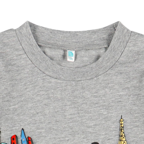 発泡プリント長袖Tシャツ（宇宙・恐竜・ワールド）