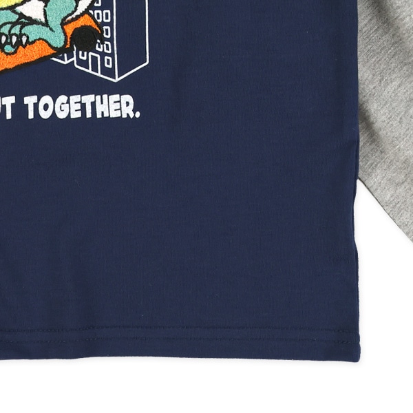 サガラ刺繍配色アニマル長袖Tシャツ