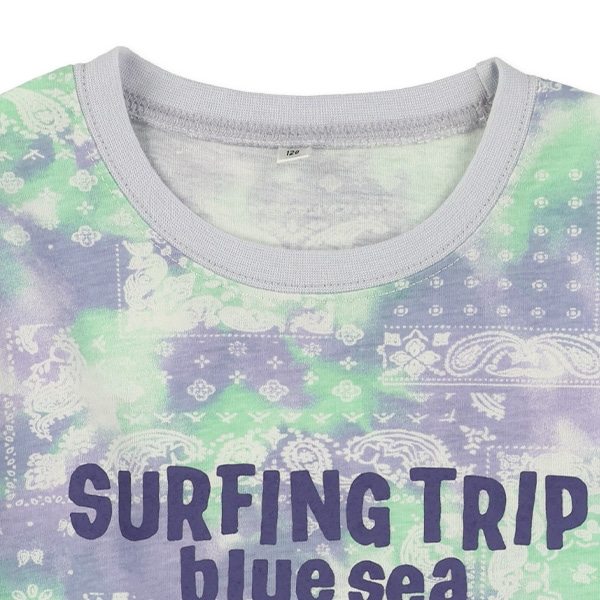 バンダナ柄ドロップショルダーTシャツ