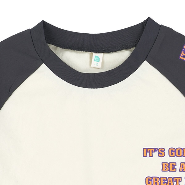 胸肩プリントラグラン半袖Tシャツ