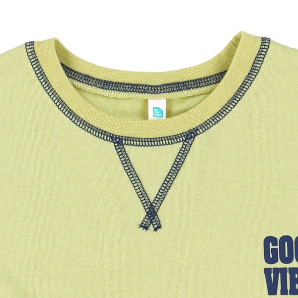 ステッチカラーロゴ半袖Tシャツ