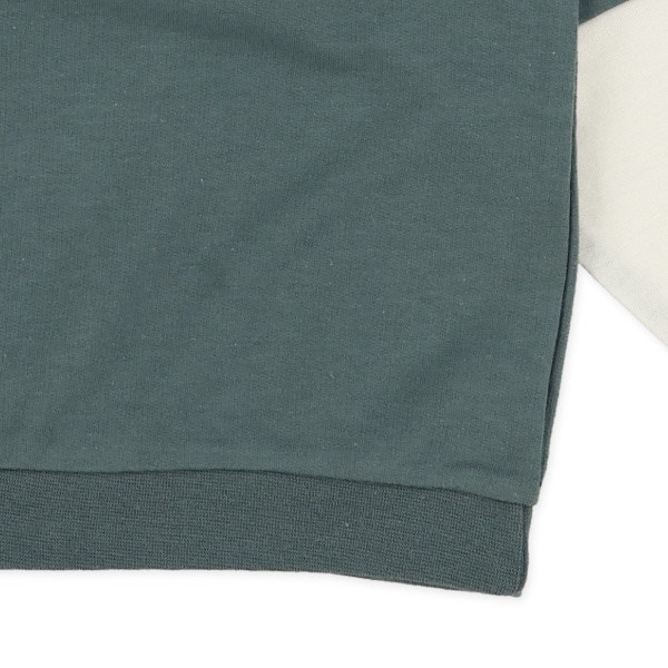 裏毛袖ラインレイヤード風薄手トレーナー