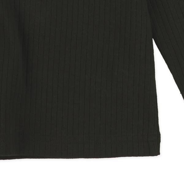 リブハイネック長袖Tシャツ