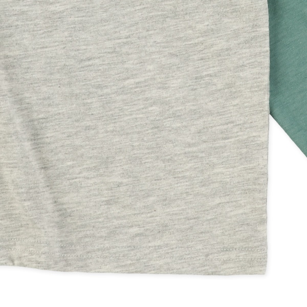 胸ロゴワイド長袖Tシャツ