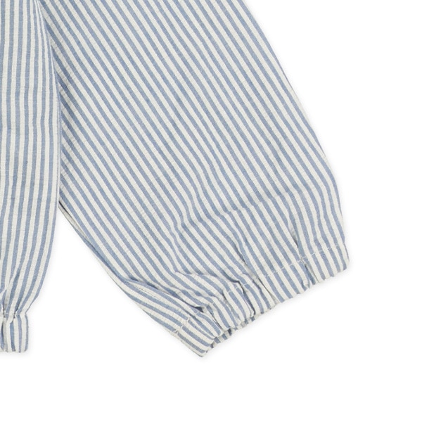 サッカーストライプジャケット