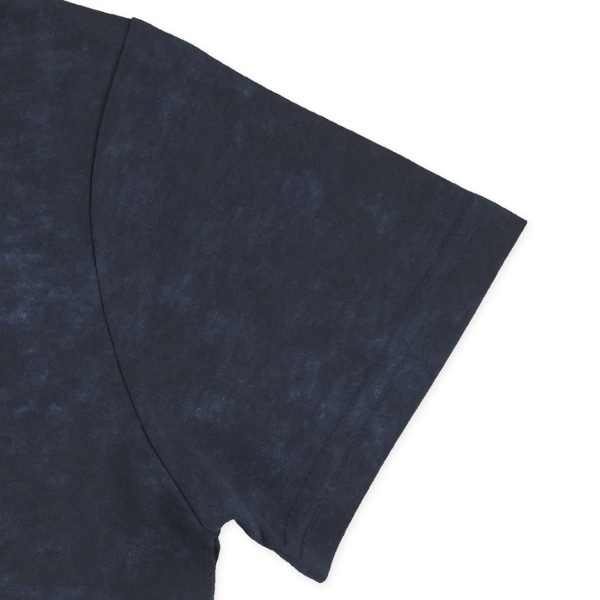 クロップド丈ピグメント風ロゴ半袖Tシャツ