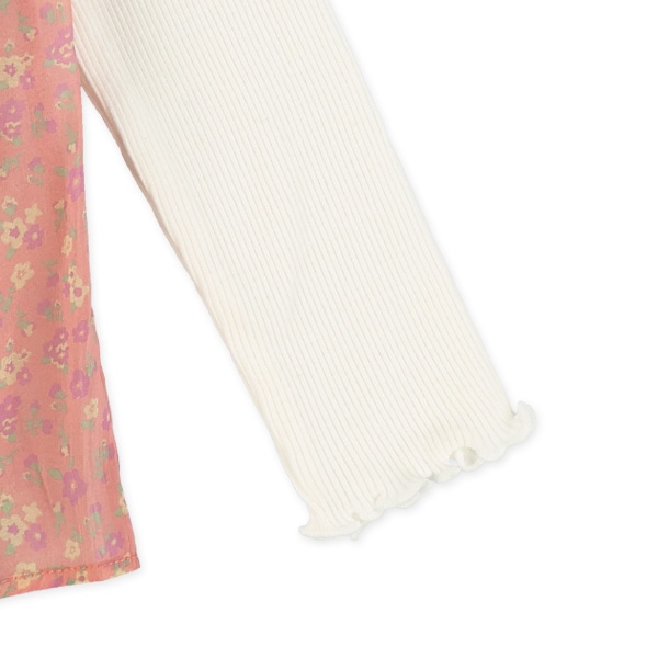 花柄キャミレイヤード風長袖Tシャツ