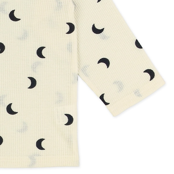 袖ロールアップワッフル長袖パジャマ（三日月総柄）