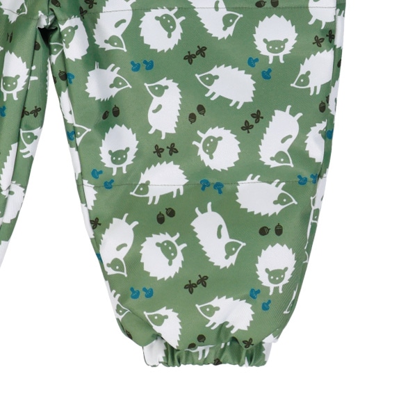 ハリネズミとがり帽スキージャンプスーツ