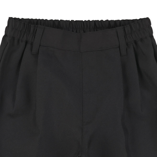 ブラックツイル2ボタンフォーマルスーツ（ドット柄ネクタイ）