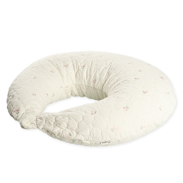 イブル授乳クッション（チェリー）