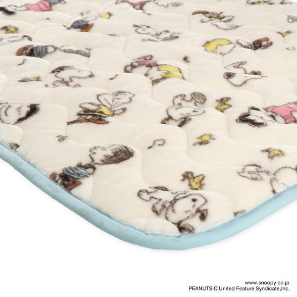 あったか敷きパッド（スヌーピー）