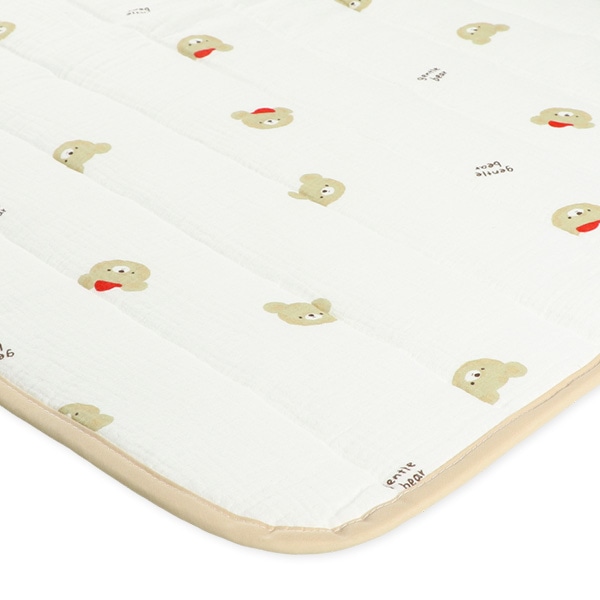 ミニサイズふわもち通期敷きパッド（くま）