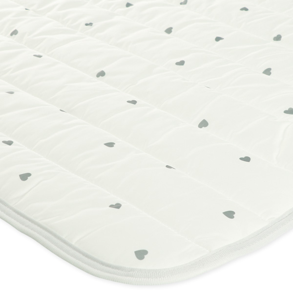 ミニサイズもっちり冷感敷きパッド（ハート）