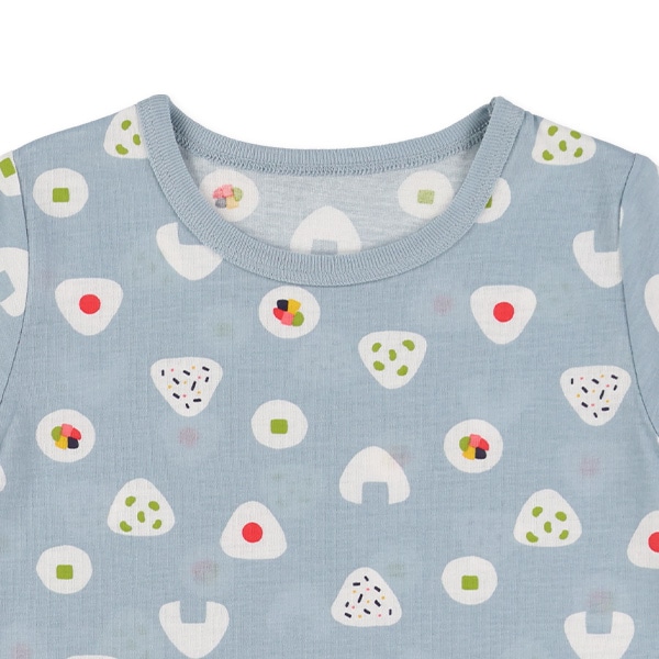 2枚組半袖+7分袖パジャマ（おにぎり）