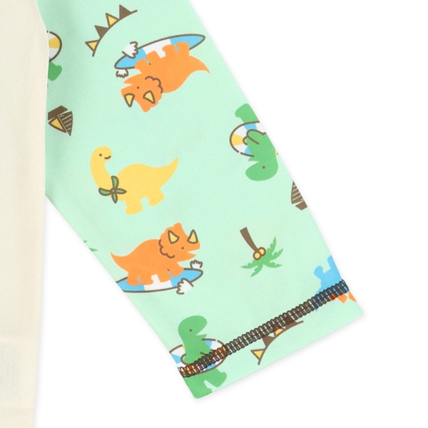 袖カラフル恐竜胸ワンポイントラッシュガード