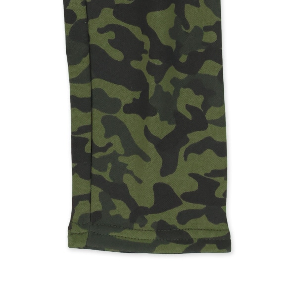 裏起毛迷彩柄のびのびパンツ