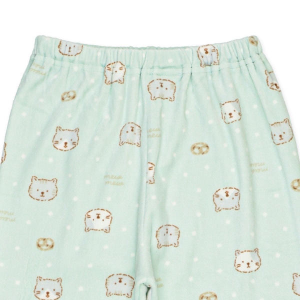 ストレッチマイクロフリース長袖パジャマ（ねこ総柄）