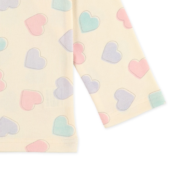 長袖パジャマ（カラフルハート）