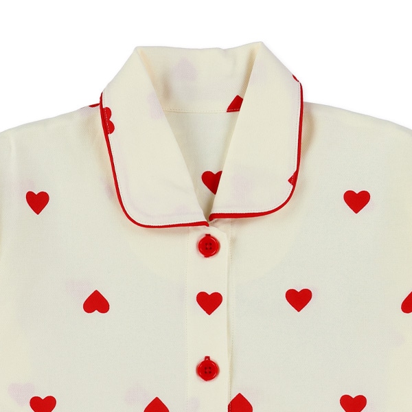 前開き長袖パジャマ（ハート総柄）