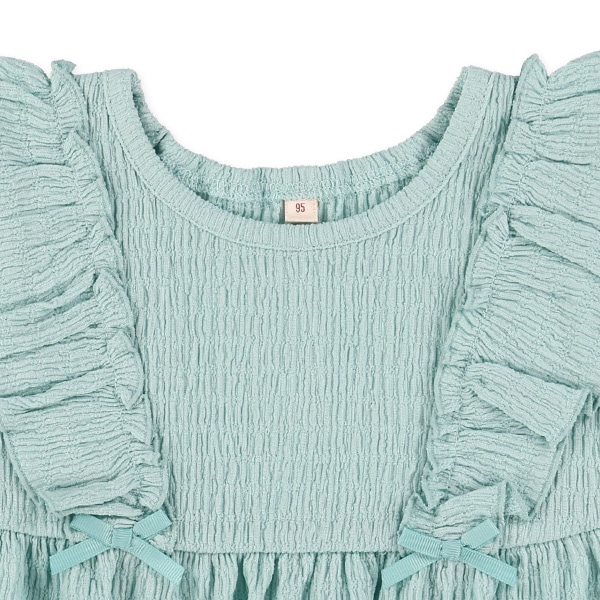 シャーリングフリルノースリーブブラウス