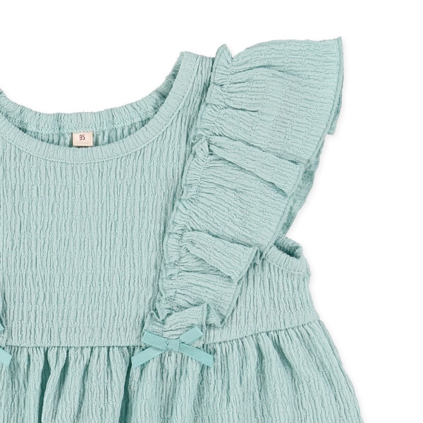 シャーリングフリルノースリーブブラウス