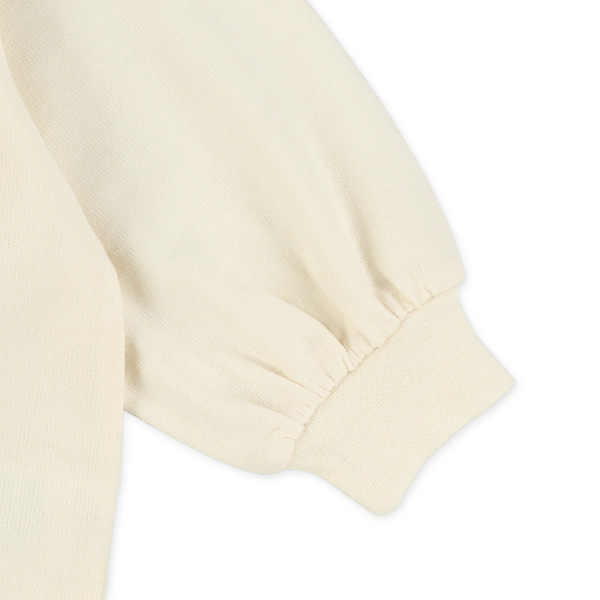 裏毛いちご刺繍薄手トレーナー