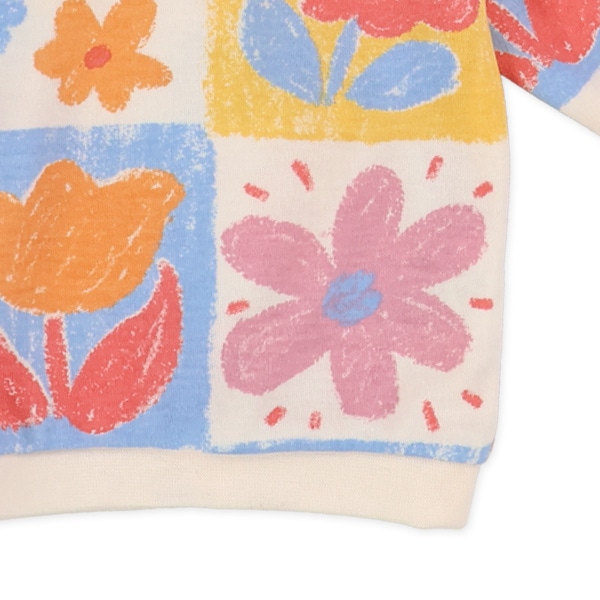 手描きタッチ花柄長袖Tシャツ