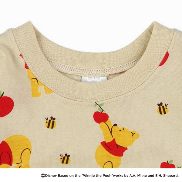 総柄長袖Tシャツ（くまのプーさん）