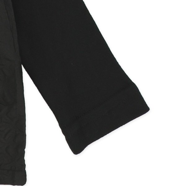 切り替えレイヤー風長袖Tシャツ