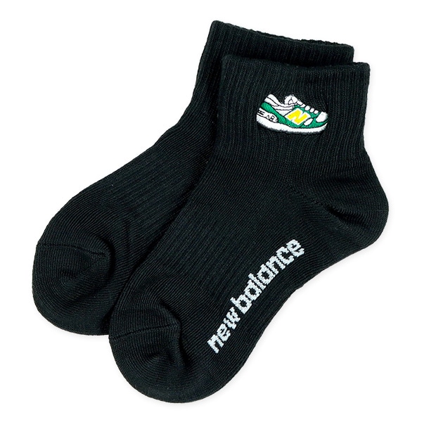 NewBalance）3足組キッズアンクルソックス（ブラック無地刺繍）