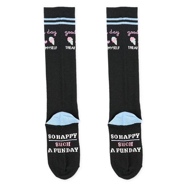 3足組キッズハイソックス（スイーツロゴ）