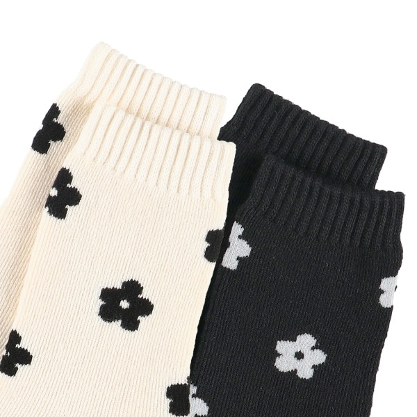 2足組あったかパイルキッズクルーソックス（花）