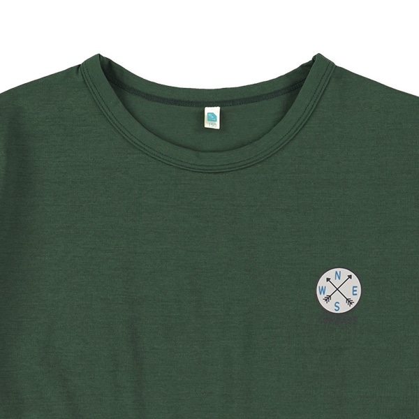接触冷感胸ロゴプリント半袖Tシャツ