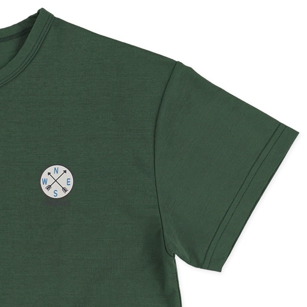 接触冷感胸ロゴプリント半袖Tシャツ