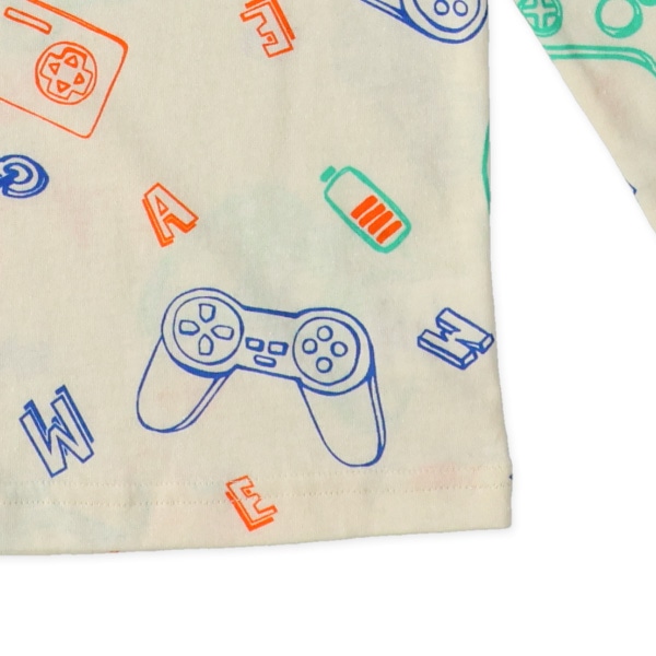 ゲーム総柄長袖Tシャツ