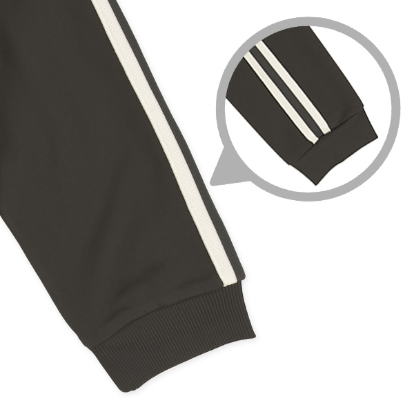 トラックジャケット