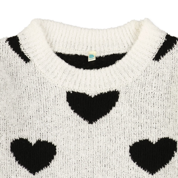 総柄ハートセーター
