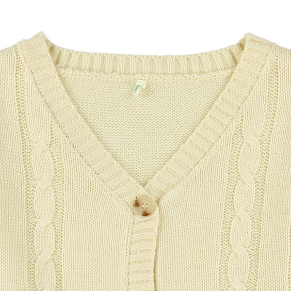 ケーブルニットカーディガン